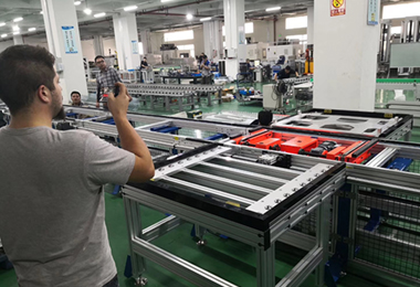 生产线组装车间