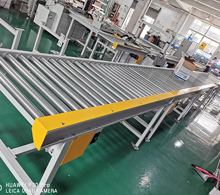 碳钢滚筒输送线